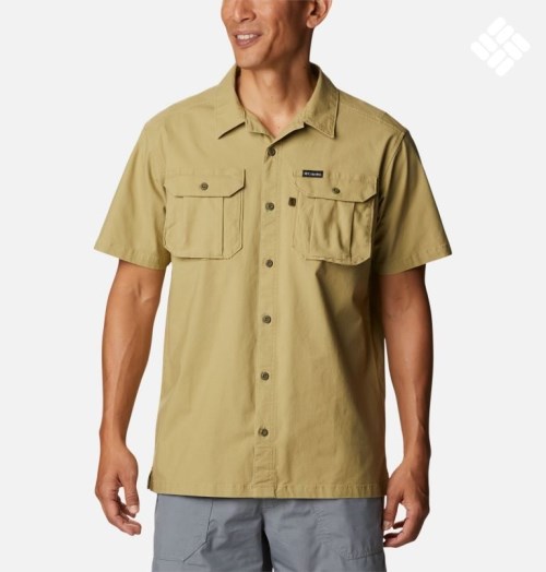 Men's Columbia Wallowa Novelty Short Sleeve Shirts Olive | CA-O04L8