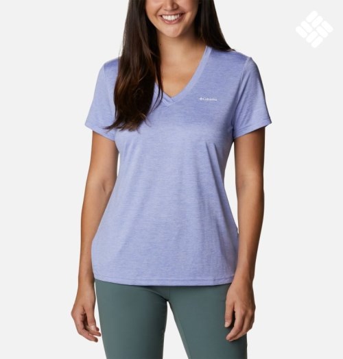 Women's Columbia Hike V-Neck T Shirts Lavender | CA-JA160