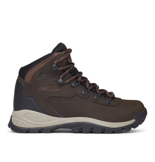 Women's Columbia Newton Ridge Plus Waterproof Hiking Boots Chocolate | CA-KA180