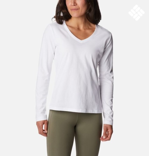 Women's Columbia Sapphire Point Long Sleeve Sweatshirts White | CA-ELC08