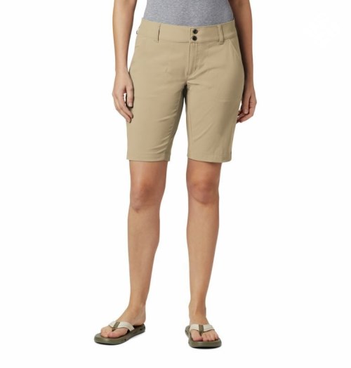 Women's Columbia Saturday Trail Long Shorts Khaki | CA-RL5A6