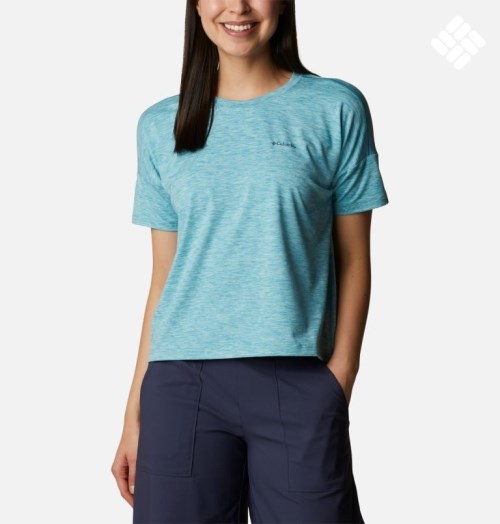 Women's Columbia Weekend Adventure Short Sleeve T Shirts Turquoise | CA-K318A