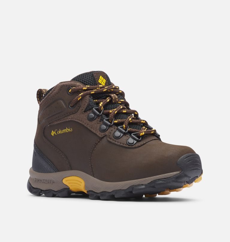 Kids' Columbia Newton Ridge Waterproof Hiking Boots Dark Brown | CA-X16L8