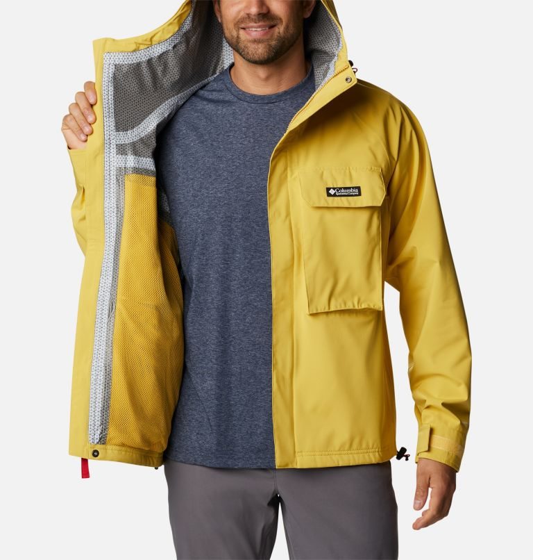 Men's Columbia Field Creek Fraser Shell Jackets Yellow | CA-L04C3