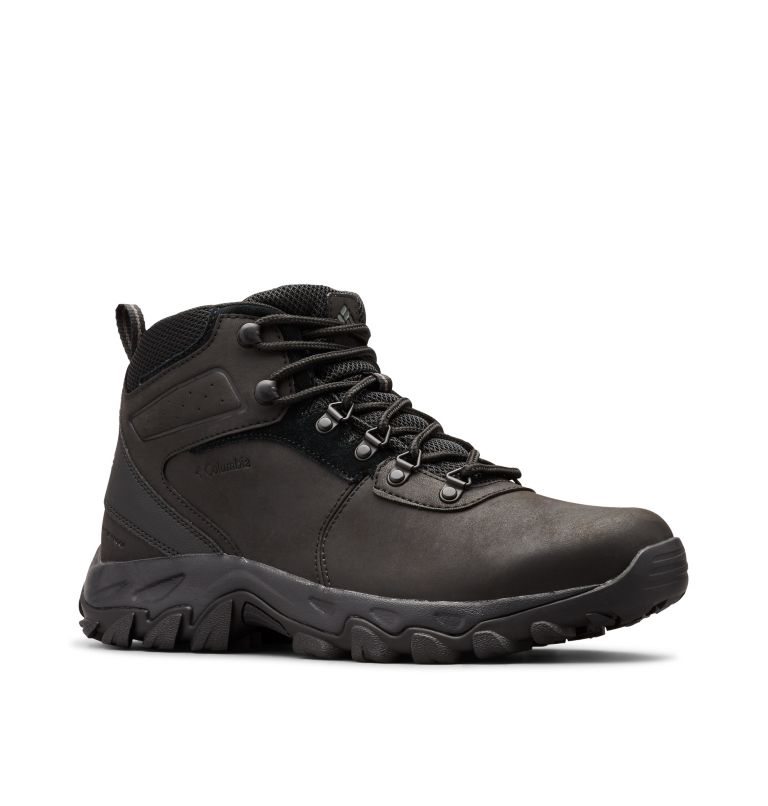 Men's Columbia Newton Ridge Plus II Waterproof Hiking Boots Black | CA-PCL15