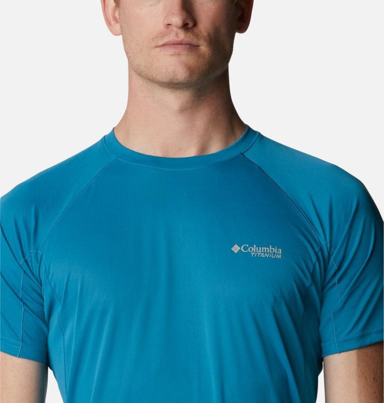 Men's Columbia Titan Pass Short Sleeve T Shirts Blue | CA-PC348