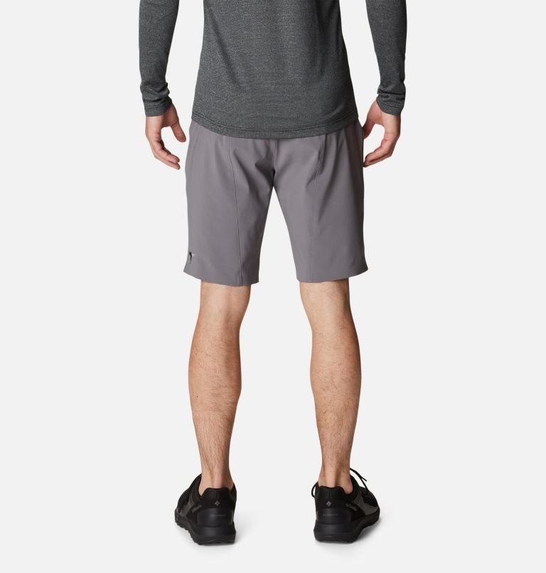 Men's Columbia Titan Pass Shorts Grey | CA-JAL58