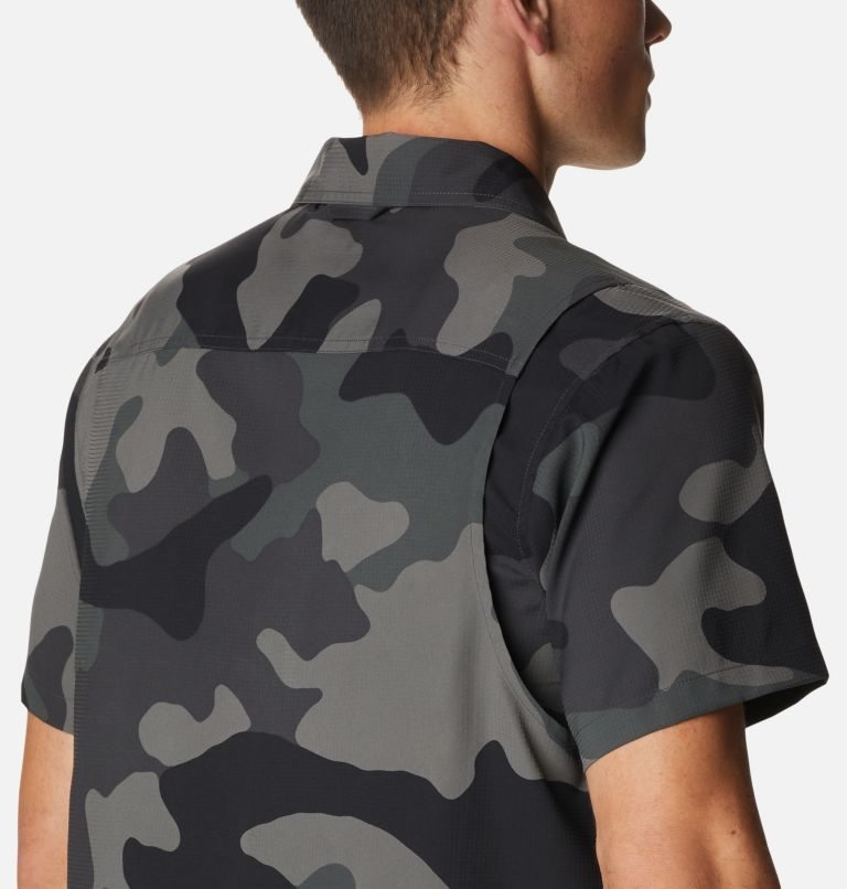 Men's Columbia Utilizer Printed Woven Short Sleeve Shirts Camo | CA-CLC05