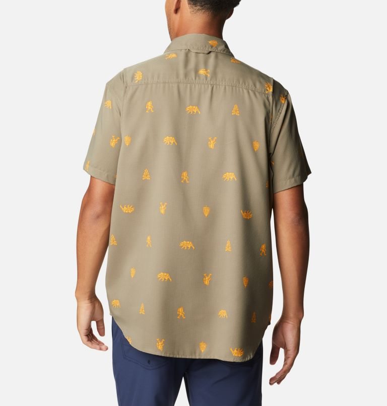 Men's Columbia Utilizer Printed Woven Short Sleeve Shirts Olive | CA-YC165