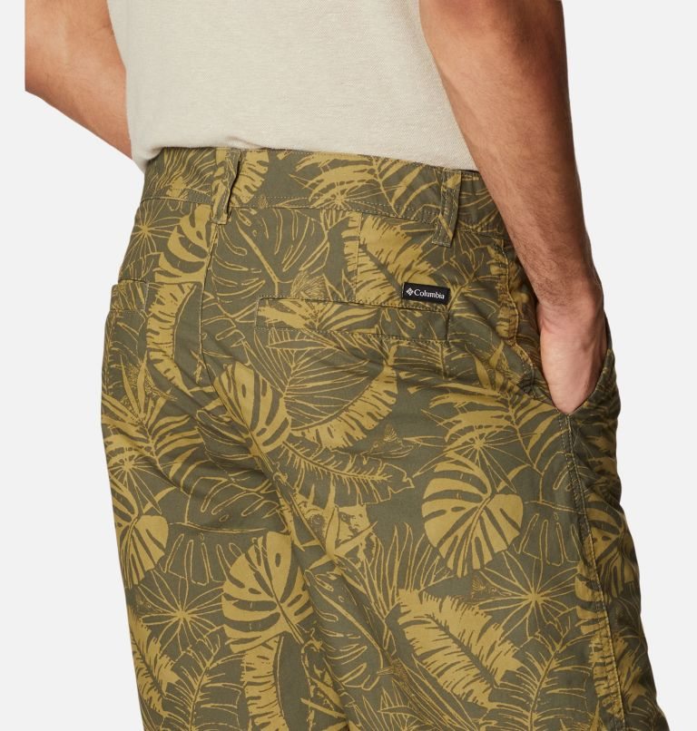 Men's Columbia Washed Out Printed Shorts Olive | CA-DL3C1