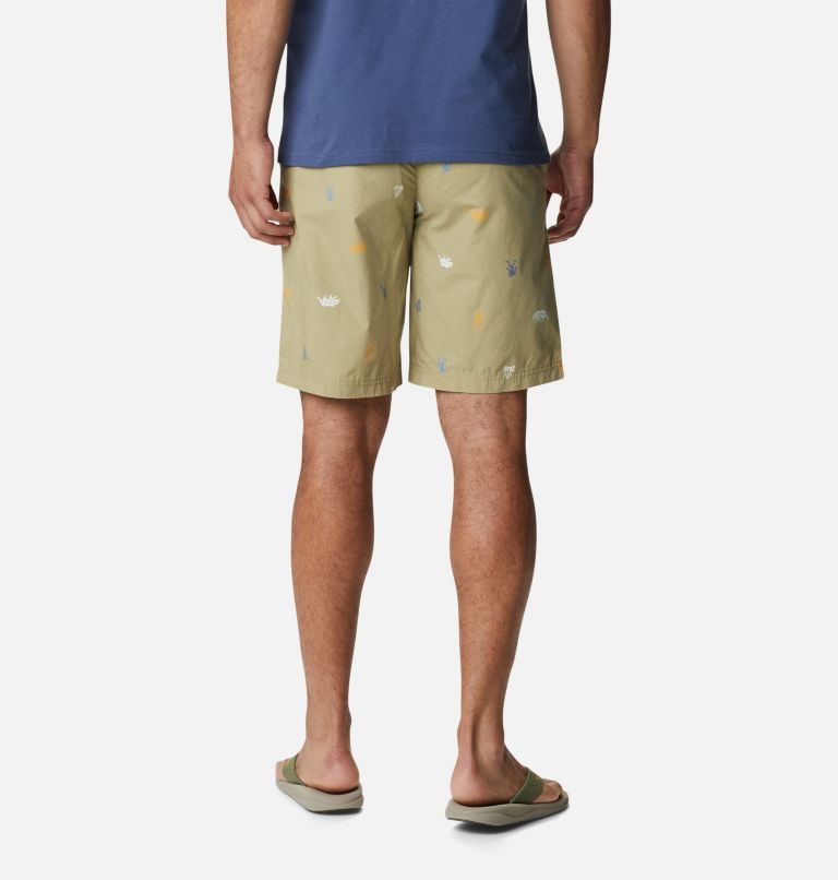 Men's Columbia Washed Out Printed Shorts Olive | CA-F40CL