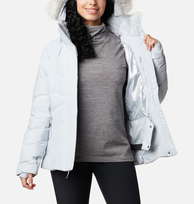 Women's Columbia Lay D Down II Jackets Light Grey | CA-M56A3