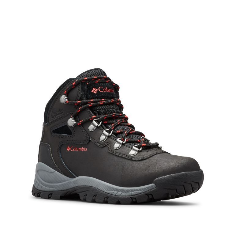 Women's Columbia Newton Ridge Plus Waterproof Hiking Boots Black | CA-VLA3C