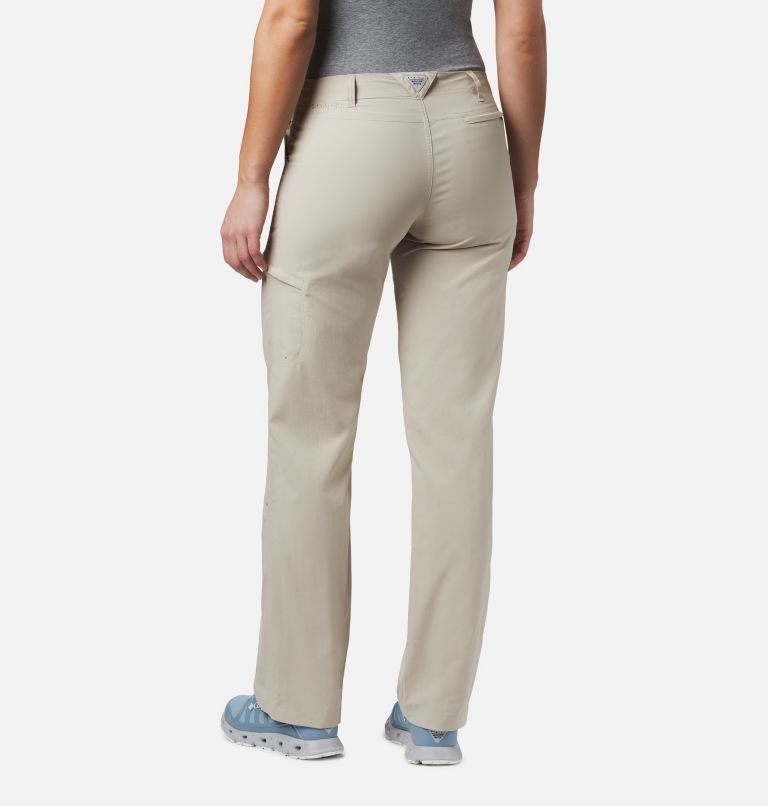 Women's Columbia PFG Aruba Roll Up Pants Khaki | CA-Z4L8A