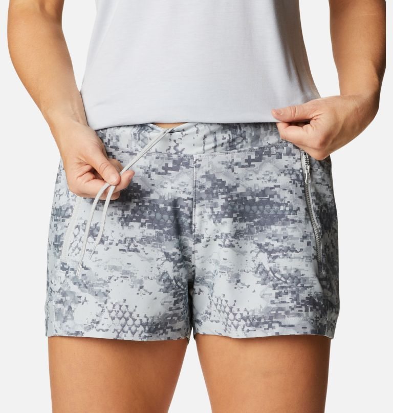 Women's Columbia PFG Tidal II Shorts Camo | CA-E8LC0