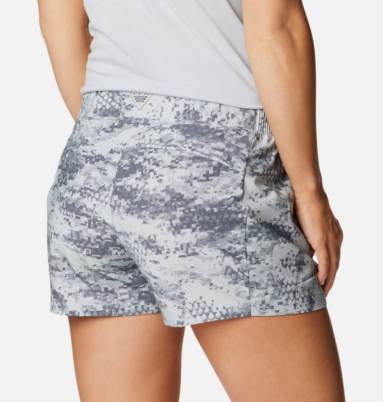 Women's Columbia PFG Tidal II Shorts Camo | CA-E8LC0