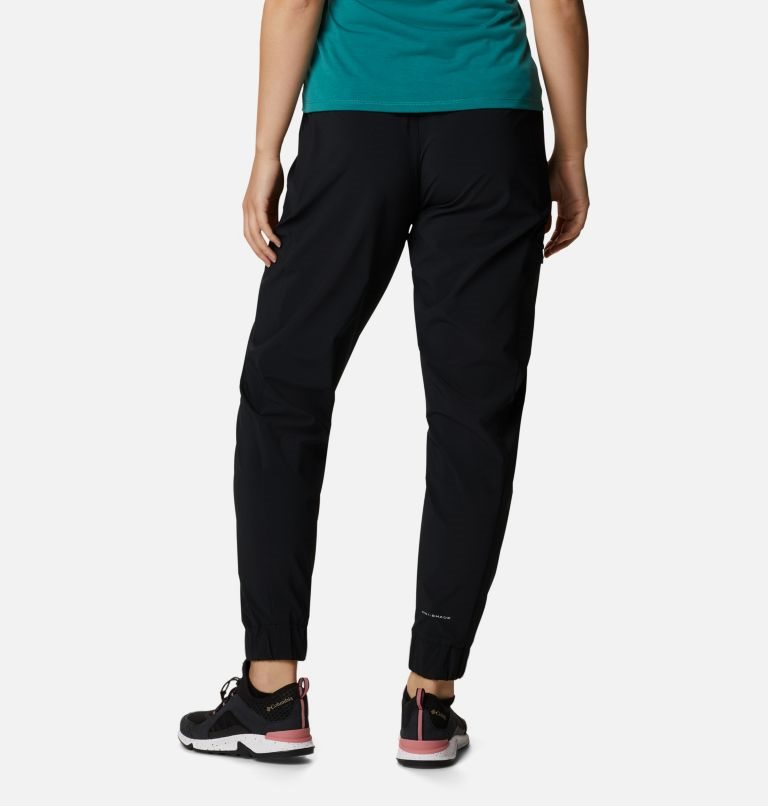 Women's Columbia Pleasant Creek Jogger Black | CA-VC354