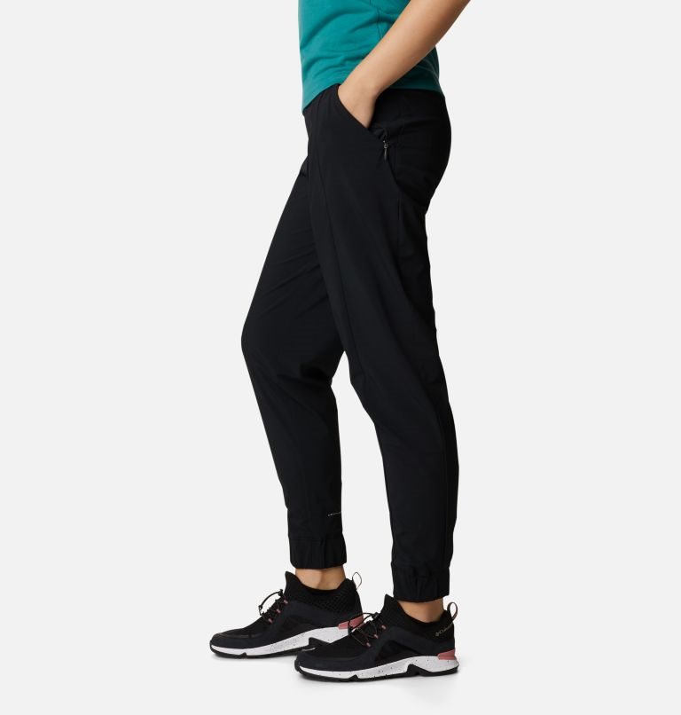 Women's Columbia Pleasant Creek Jogger Black | CA-VC354