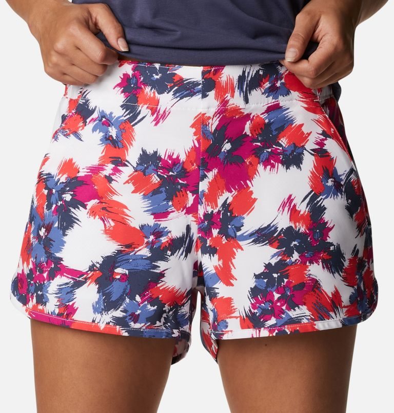 Women's Columbia Pleasant Creek Stretch Shorts Multicolor | CA-DL604