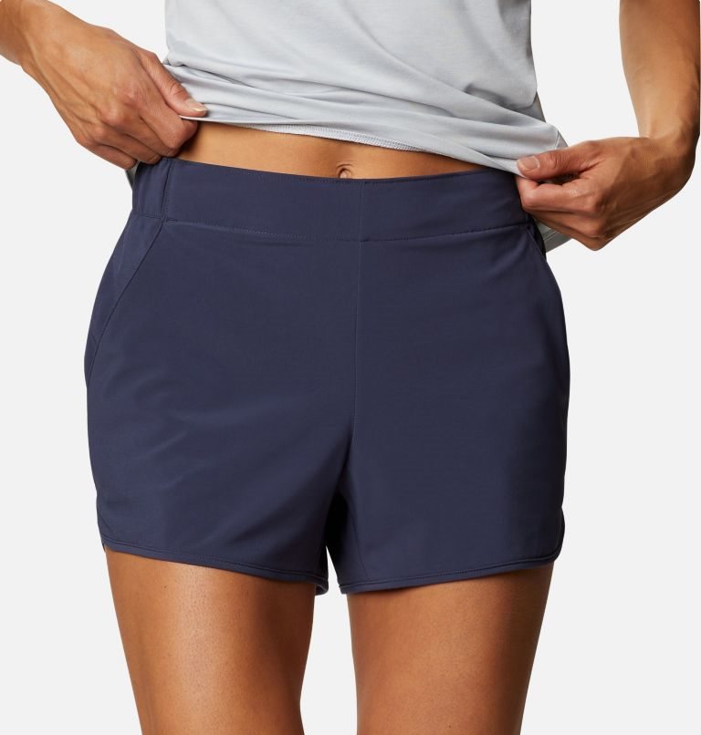 Women's Columbia Pleasant Creek Stretch Shorts Navy | CA-N1A06