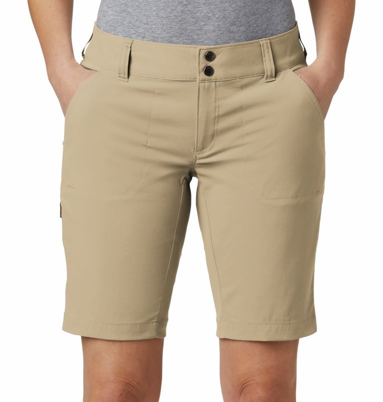 Women's Columbia Saturday Trail Long Shorts Khaki | CA-RL5A6