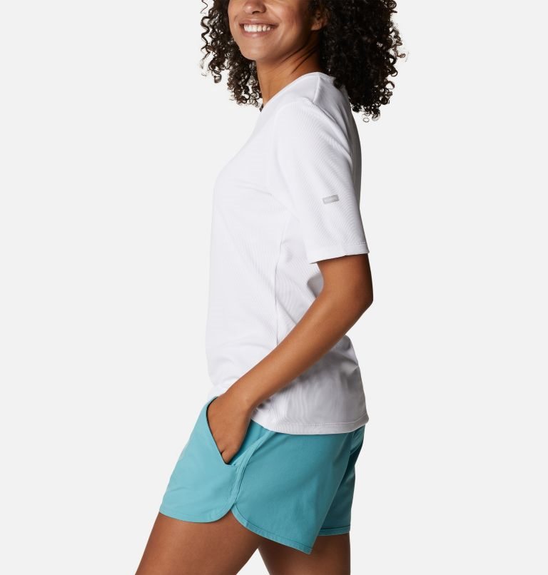 Women's Columbia Stanley Park Short Sleeve T Shirts White | CA-FAC50