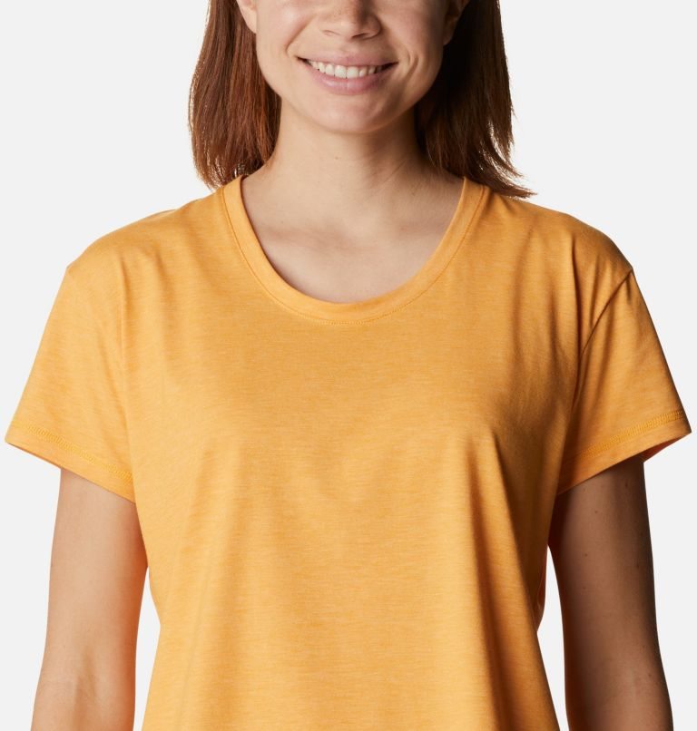 Women's Columbia Sun Trek T Shirts Mango | CA-G30L4