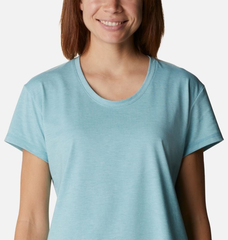 Women's Columbia Sun Trek T Shirts Turquoise | CA-Q4A10