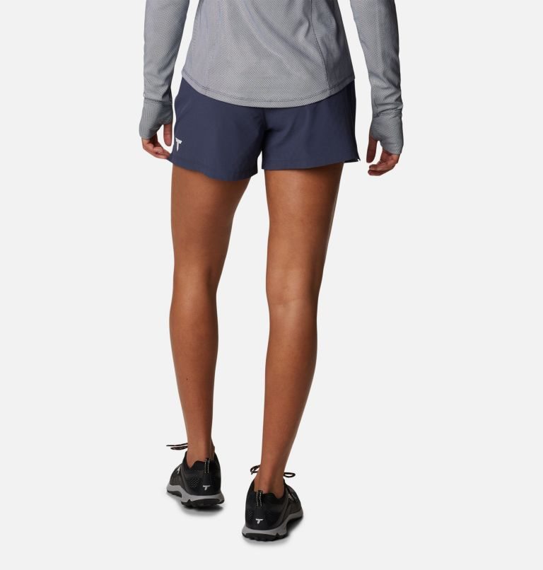 Women's Columbia Titan Pass Lightweight 2.0 Shorts Navy | CA-V3LA6