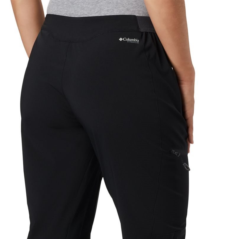 Women's Columbia Titan Pass Pants Black | CA-D50LC