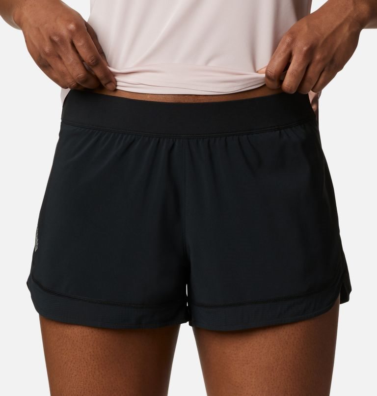 Women's Columbia Titan Ultra II Shorts Black | CA-G14A8