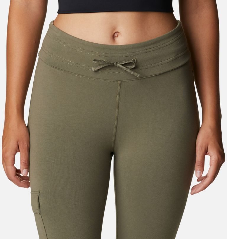 Women's Columbia Trek Capri Leggings Olive | CA-H1CL3