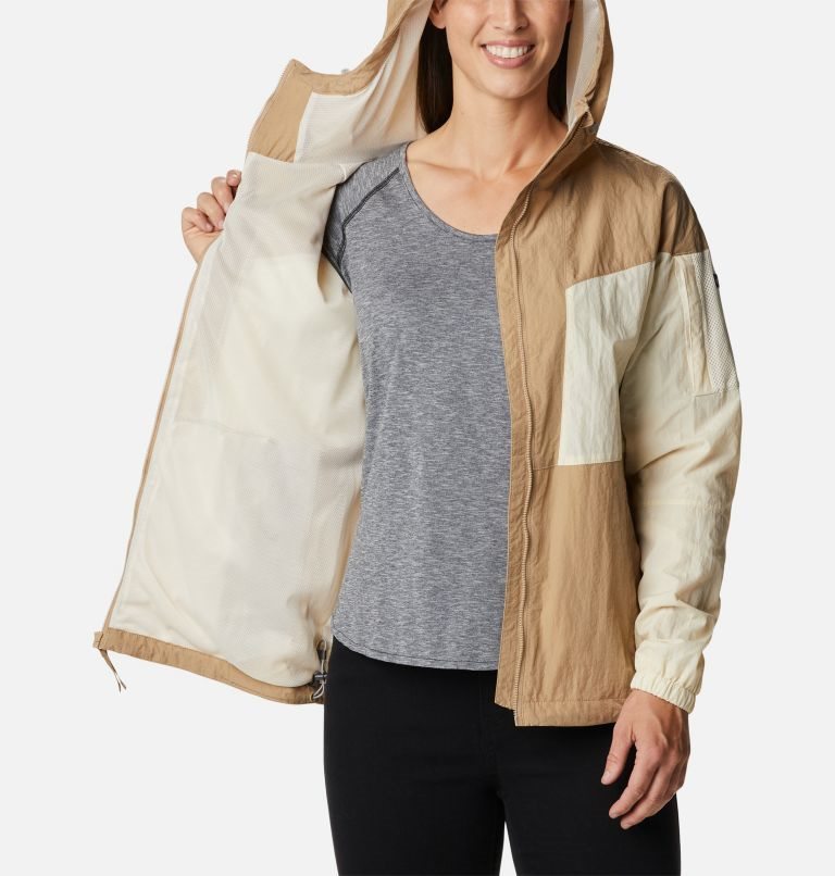 Women's Columbia Wallowa Park Lined Jackets Beige / Brown | CA-R68C4