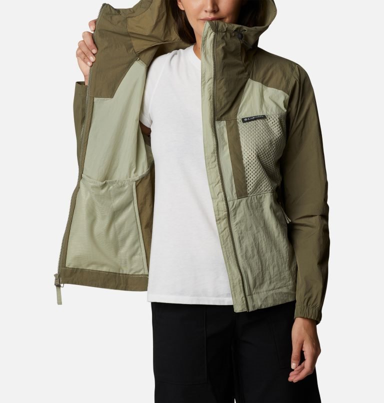 Women's Columbia Wallowa Park Novelty Windbreaker Jackets Olive | CA-C6058