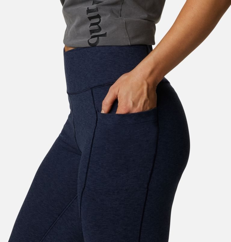 Women's Columbia Weekend Adventure 7/8 Leggings Navy | CA-M8061