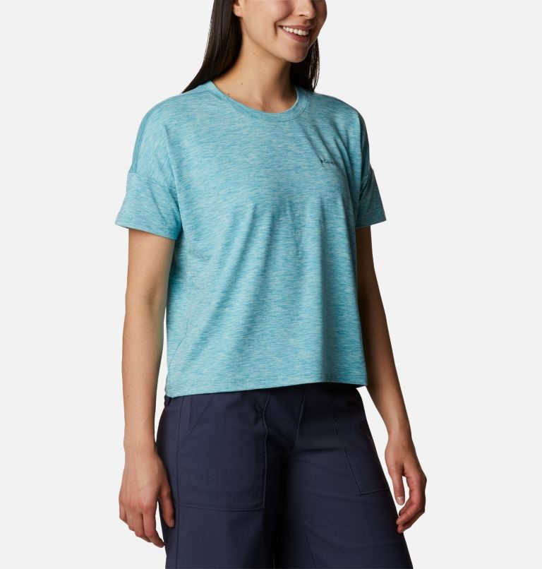 Women's Columbia Weekend Adventure Short Sleeve T Shirts Turquoise | CA-K318A